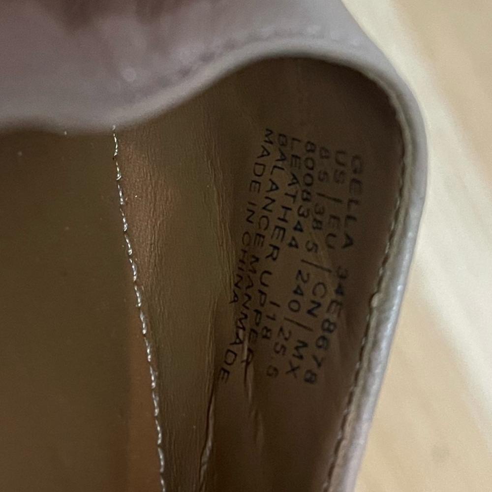 Calvin Klein Gella Women's Nude Pointed-Toe Heels Size  8.5 - Picture 7 of 8
